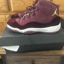 Air Jordan 11 Retro “Heiress Velvet” (GS) – Rare & Sold Out – Size 7Y – $200 OBO