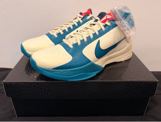 Nike Kobe 5 Protro Caitlin Clark size 9.5
