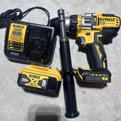 Dewalt Xr Flexvolt Drill Con Batería 5.0 Y Cargador Nuevo 
