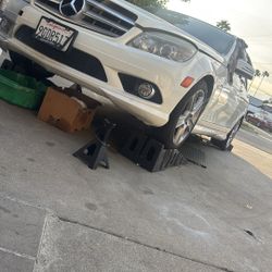 2010 Mercedes-Benz C-Class