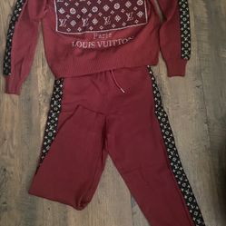 Two Piece Set 
