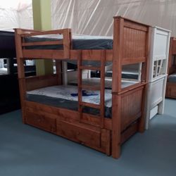 BUNK BED TWIN OVER TWIN MATTRESS INCLUDE 💯 🌲