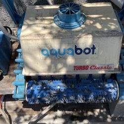 Aquabot Turbo Classic  Pool Cleaner Robot 