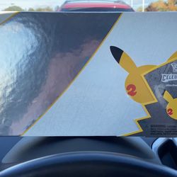 Pokémon Celebrations Premium Collection