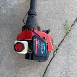 Craftsman Has Trimmer.
