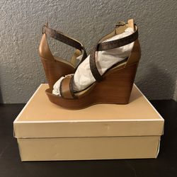 MICHAEL KORS Carmen MK Logo Wedge Sandal 11