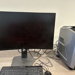 Alienware Aurora R7 and Dell S3220DGF  32” curved Gaming Monitor