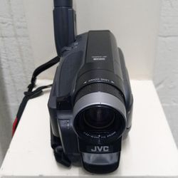 JVC GR-AXM310 Video camera (Mint Condition) 