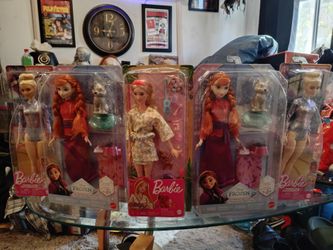 Barbies & Frozen Dolls