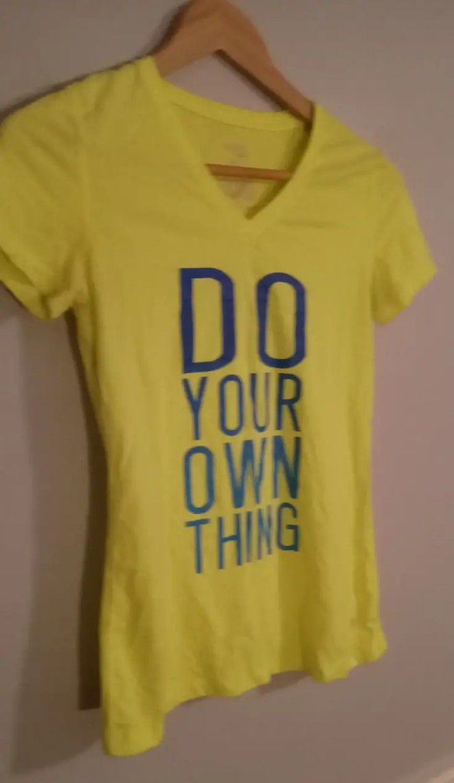 2,- DANSKIN V-NECK TEES'..... CHECK OUT MY PAGE FOR MORE ITEMS
