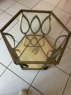 Elegant Octagon Coffee Table