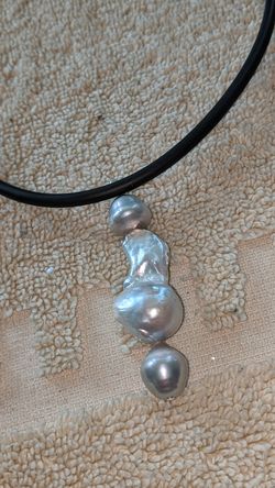 Handmade Baroque and Silver Pearl pendant