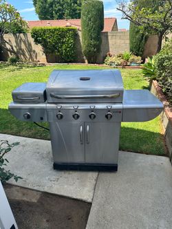 Charbroil BBQ - Can deliver