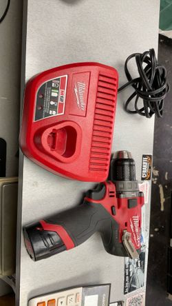 Milwaukee Tools Combo Set 2504-20