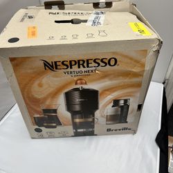 Nespresso Vertuo Next Premium w/ Aeroccino3 Frother