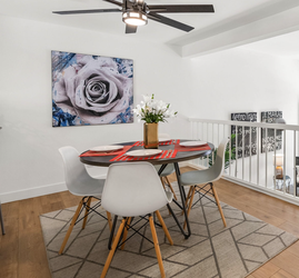 Dining room Table