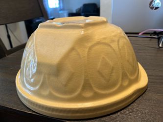 Gripstand Bowl, Church Griesley. Made in England