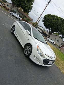 2011 Hyundai sonata Hybrid