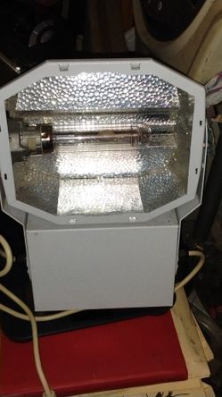 Ban-gro Indoor Grow Light