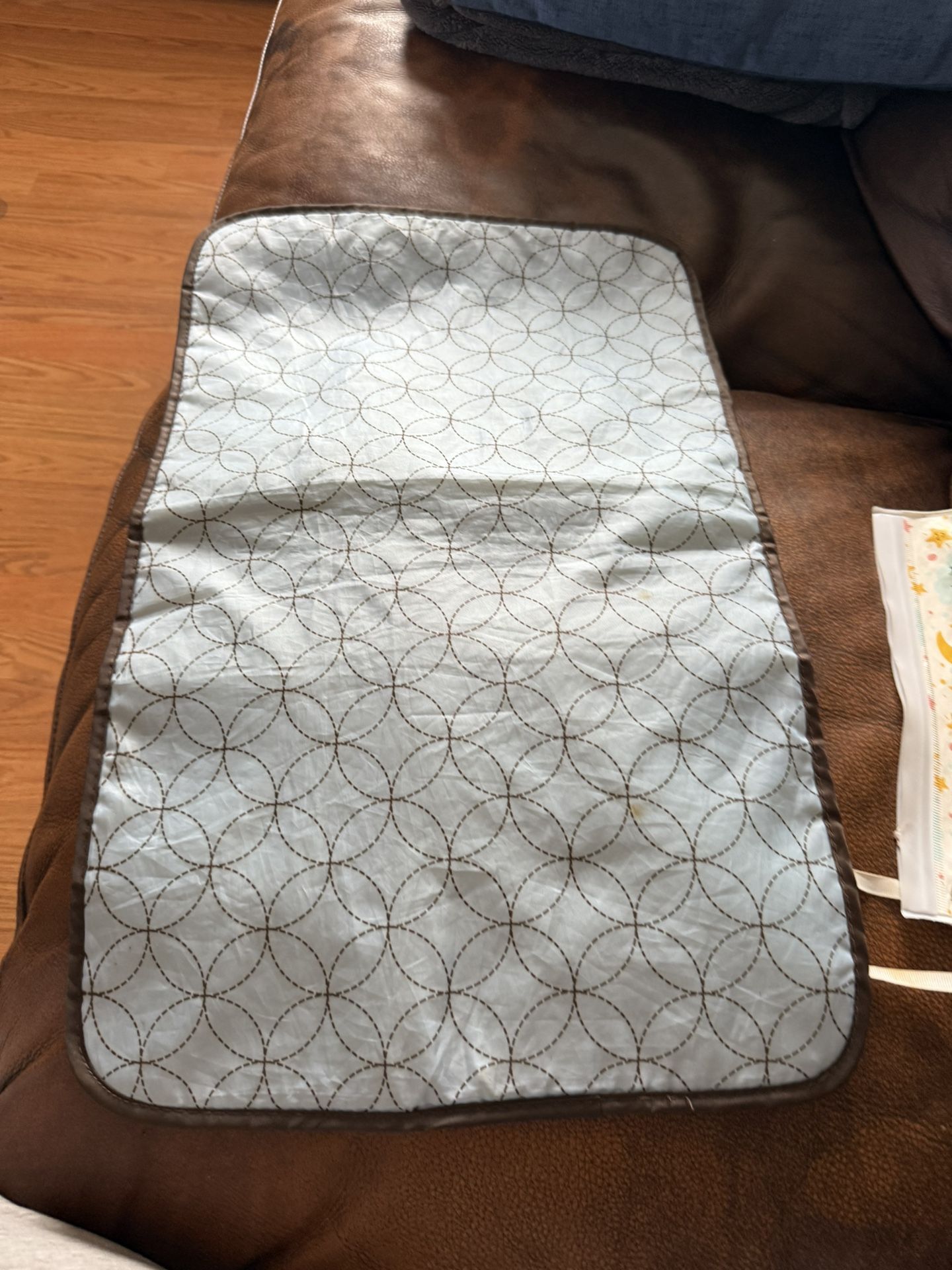 Baby Wipe Holder And Changing Mate