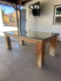Rustic Dining Table With Chairs