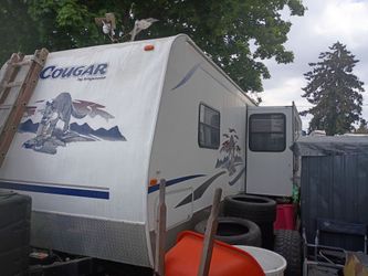 2005 Keystone Cougar  Cougar