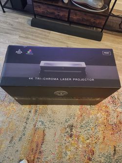 Awol 2500 Ultra Short Throw Projector and 103 Inch ALR Screen