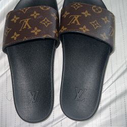 Louis Vuitton Slides