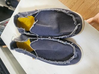 $20 size 13 crocs mens shoes