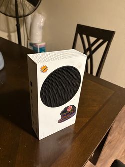 Xbox One S with cords