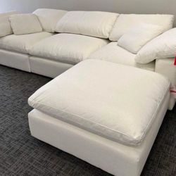 New Sectional In Box 📦 Finance Available No Credit Needed 