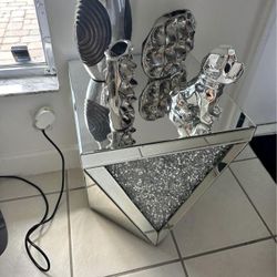 End Table Mirror 