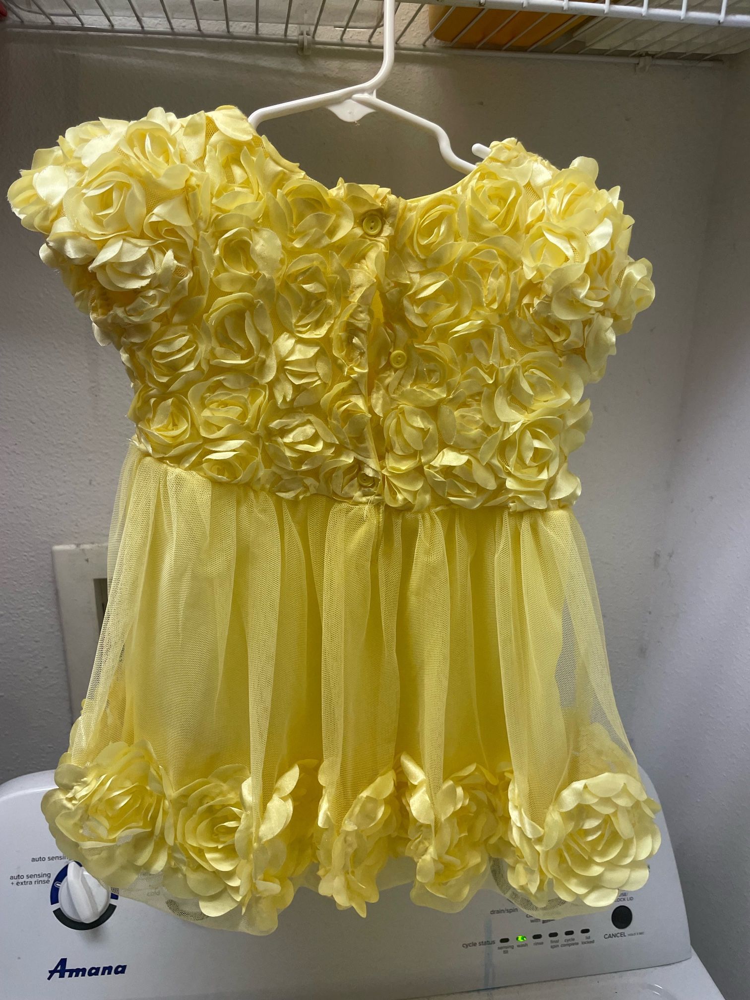 2T Stunning Yellow Rose Dress