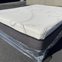 King Memory Foam!