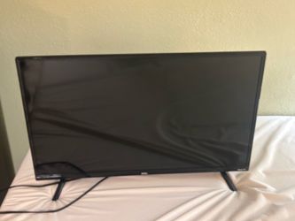 32 inch Roku smart tv