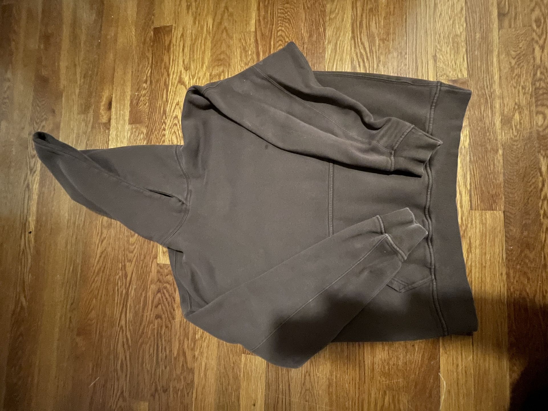 Abercrombie & Fitch Men’s Size Medium Thick Cotton Sweater