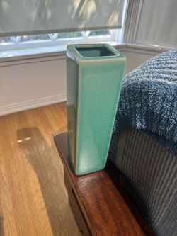 Blue/green ceramic vase