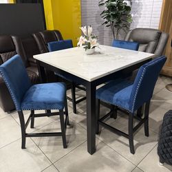 5pc Counter Height Set 💙💙💙