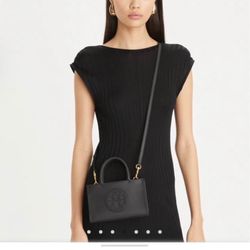 Brand New Tory Burch handbag with matching wallet