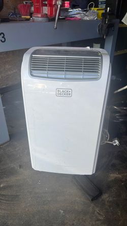 Portable Black & Decker air conditioner