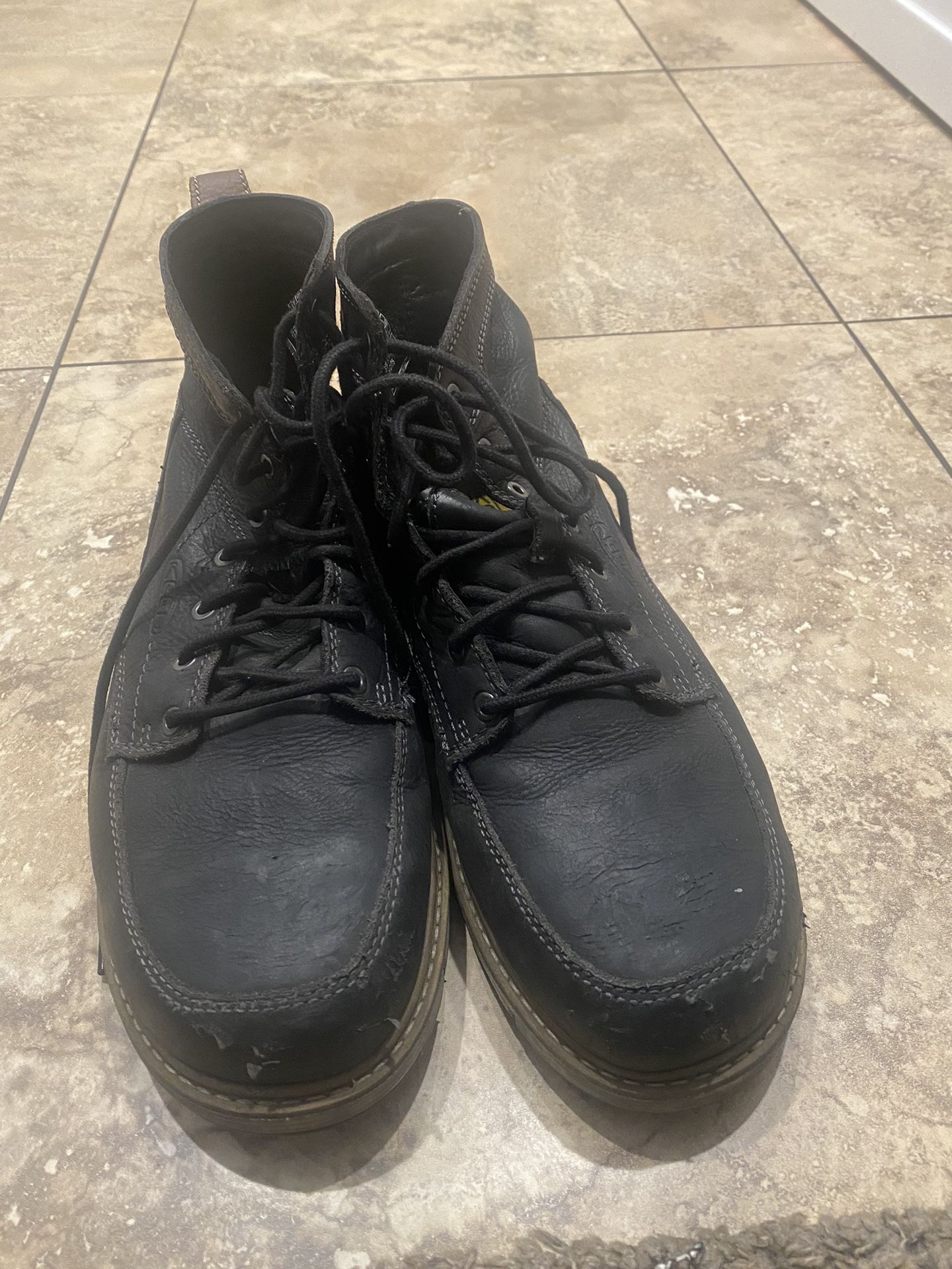 $40 Selling Keen Work Boots