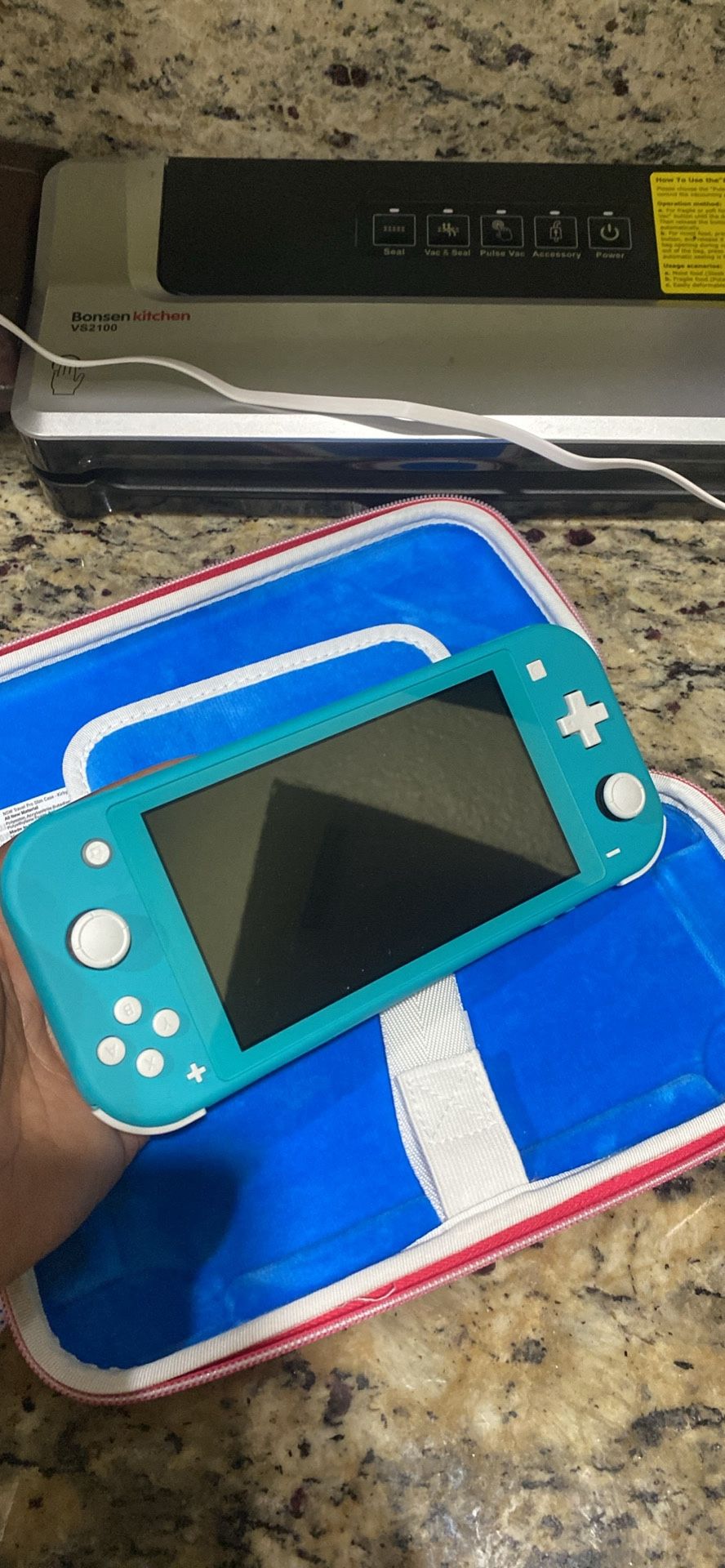 Nintendo Switch ( Lite )