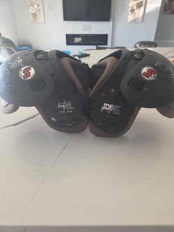 Football pads