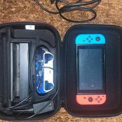 Nintendo Switch - 2 Games & Accessories 