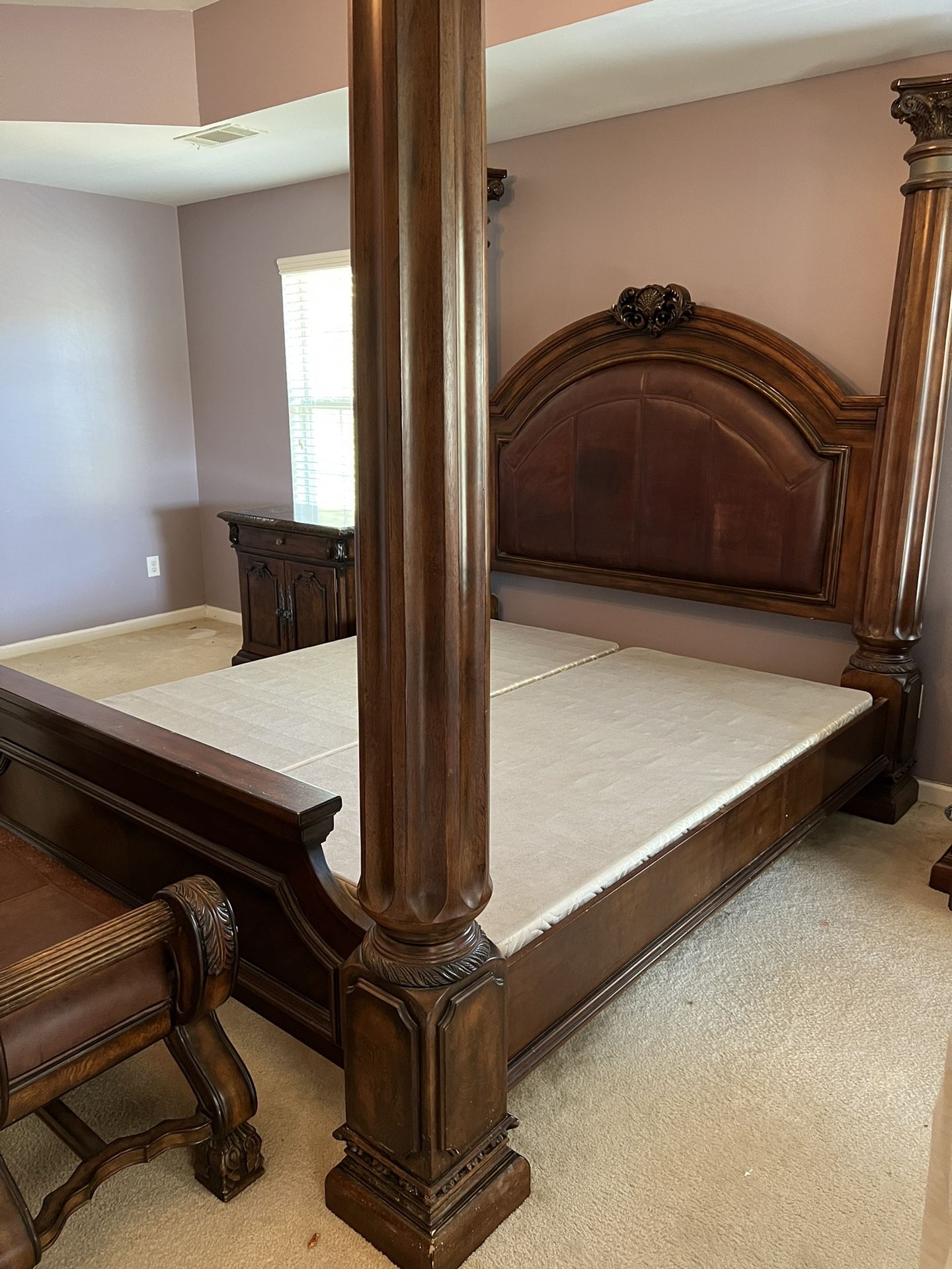 King Bedroom Suite for Sale in Lithonia, GA OfferUp