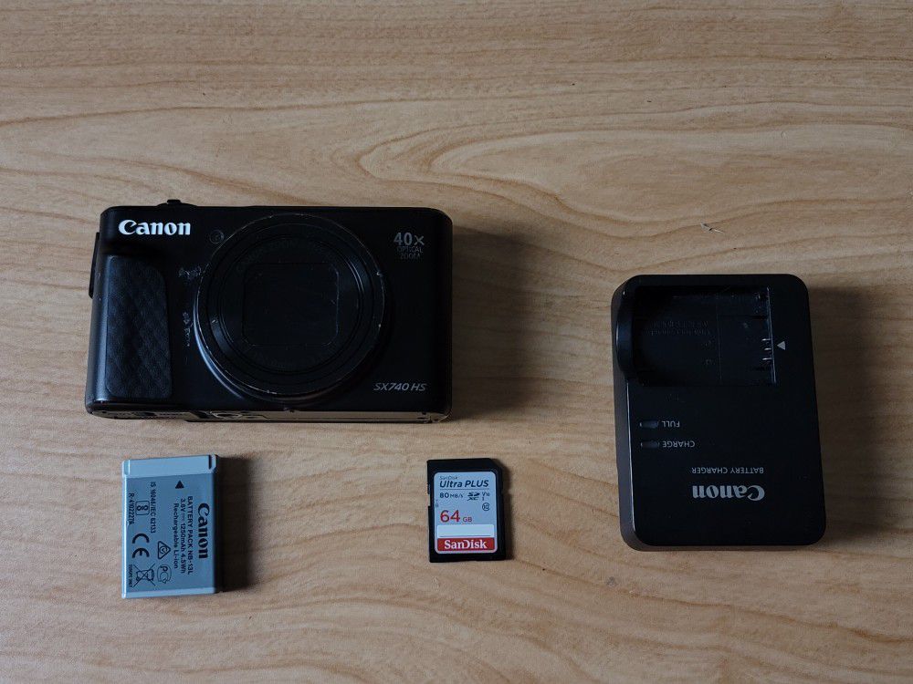 Canon SX740 HS 4k Camera 