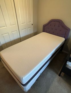 Twin Bed
