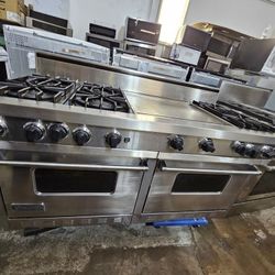 60" VIKING GAS RANGE STAINLESS STEEL 