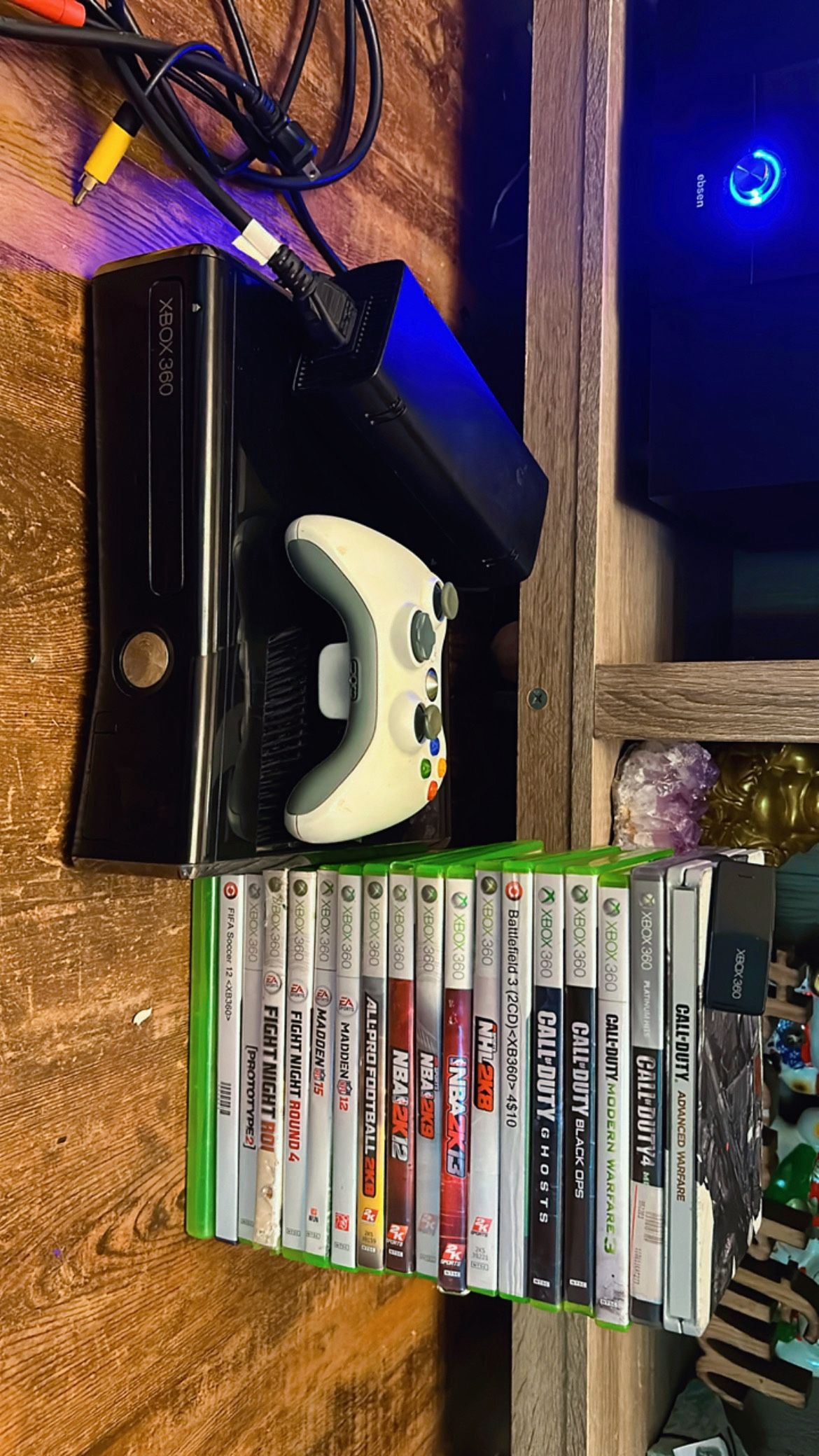Xbox 360 Perfect Condition With 18 Great Games!