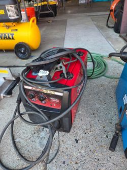 🎈area jersey village 77O41 🎈 used lincoln 180 welding machine $380 FIRME NO LOW BALL PICK UP ONLY